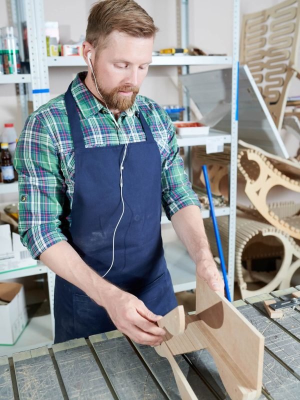carpenter-building-furniture-1.jpg